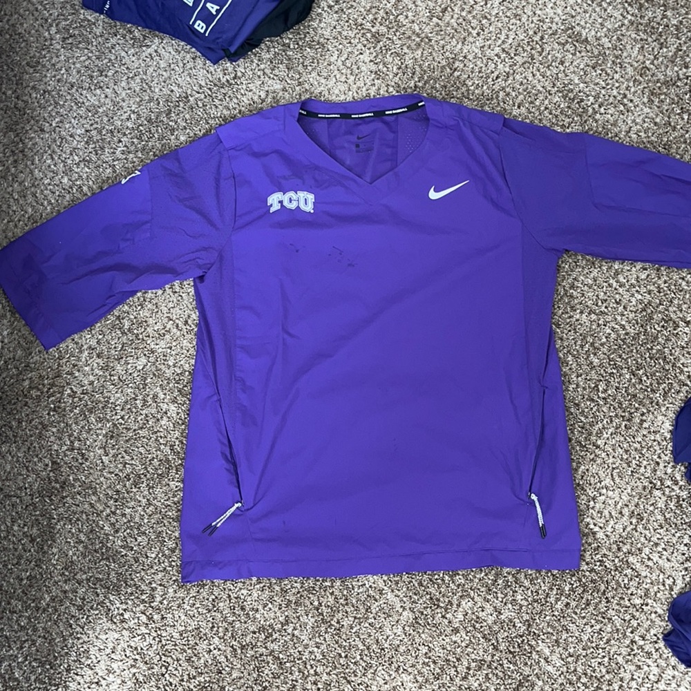 TCU 3/4 sleeve windbreaker
